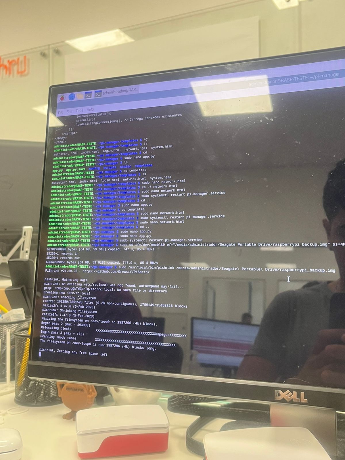 Diagnóstico técnico em notebook na bancada da Technofy, no Jardim Represa